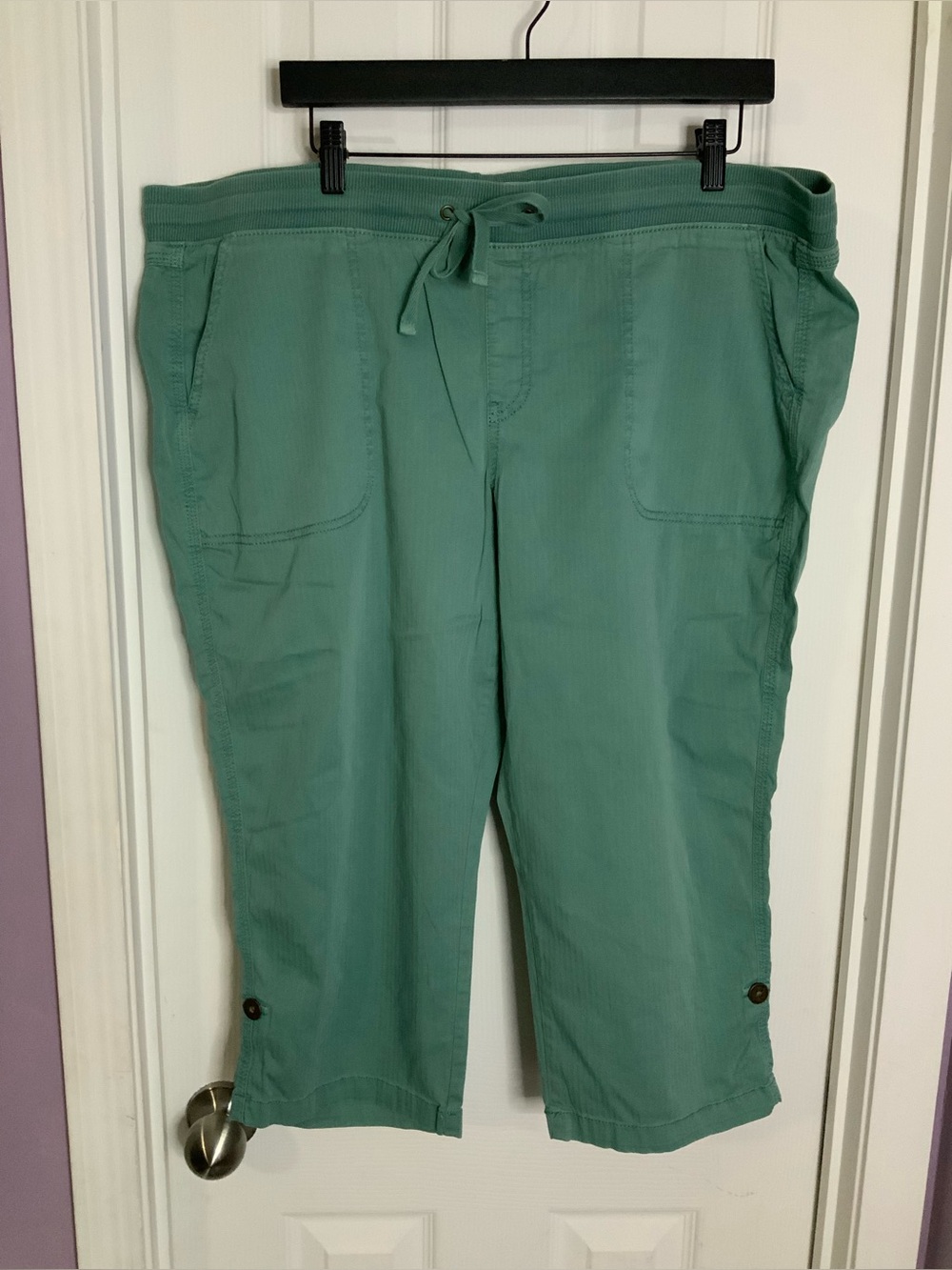 Sonoma Women's Drawstring Crop Cargo Pants in Seafoam